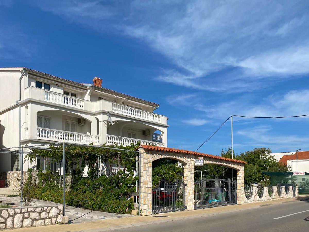Apartments Marija Лопар Екстериор снимка