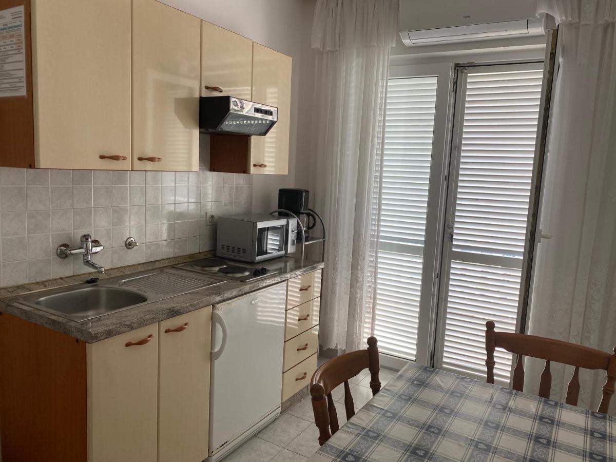 Apartments Marija Лопар Екстериор снимка