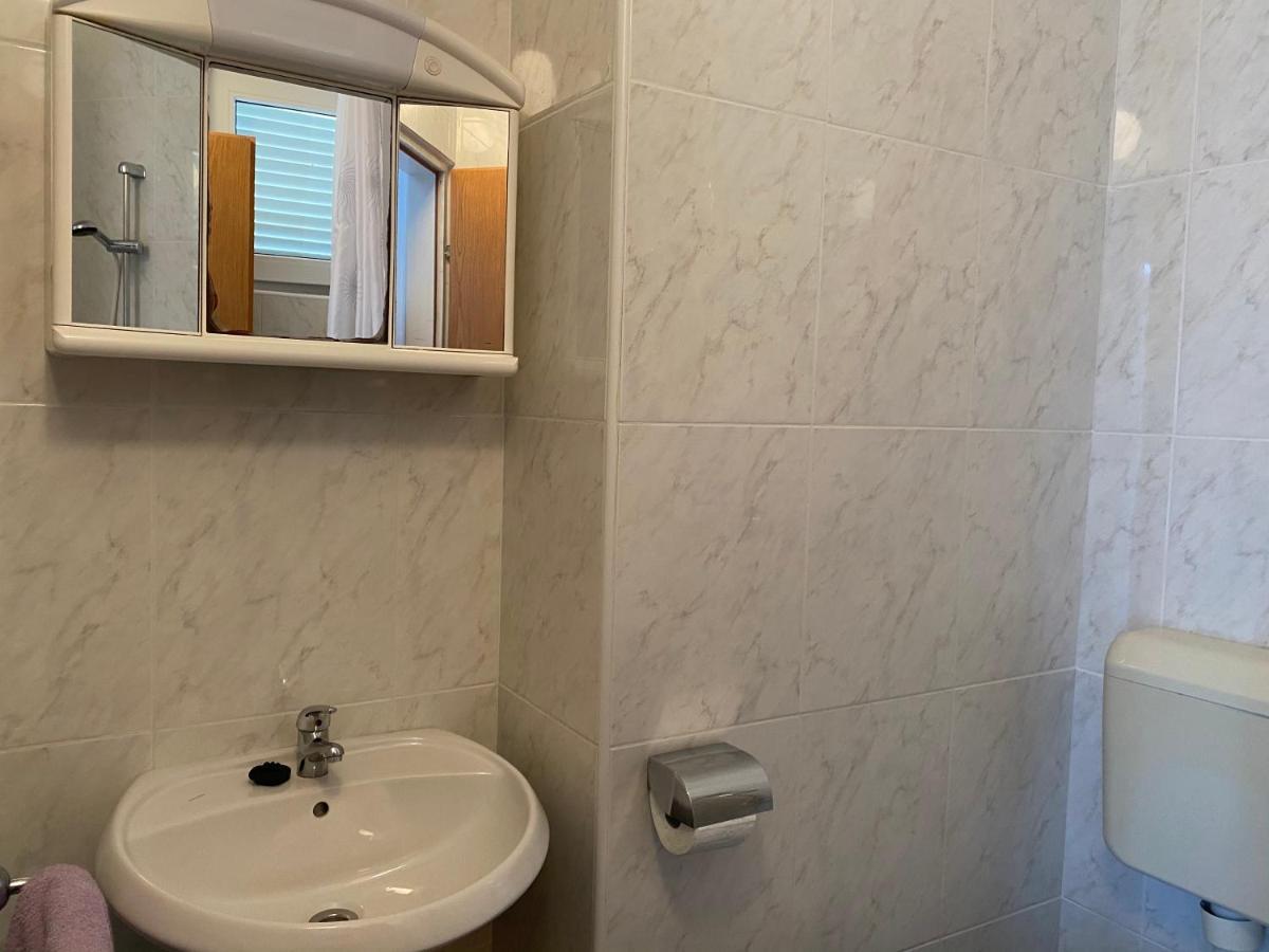 Apartments Marija Лопар Екстериор снимка