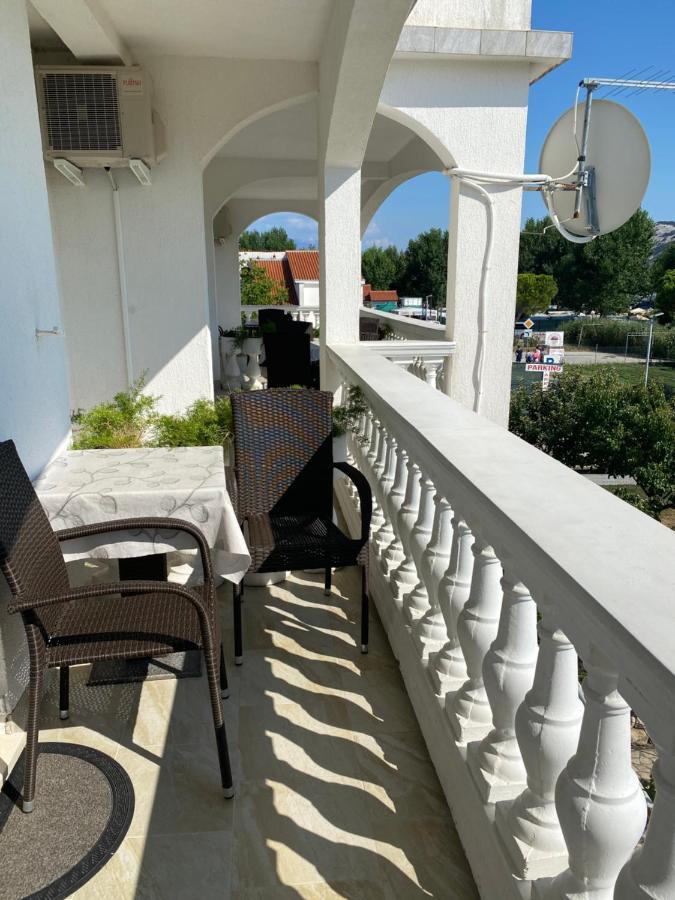 Apartments Marija Лопар Екстериор снимка